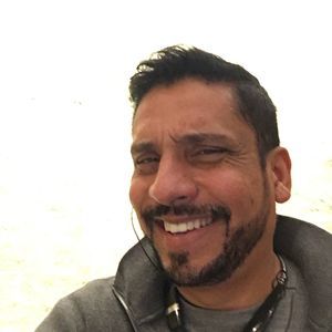 Meet your Posher, Juan